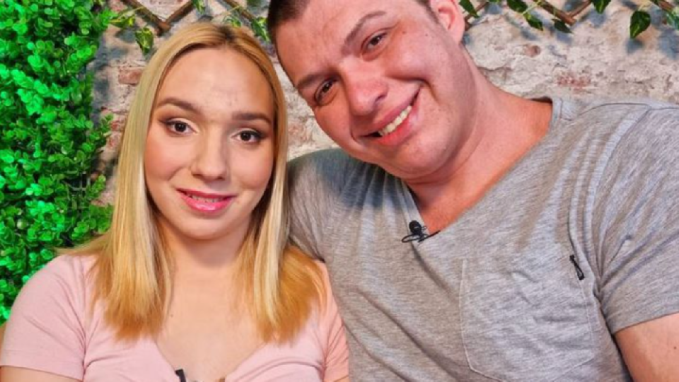 Трансмомичето Eмили: Летя със 120 км/ч, но спазвам правилата (Снимка) Трансмомичето Eмили: Летя със 120 км/ч, но спазвам правилата (Снимка)