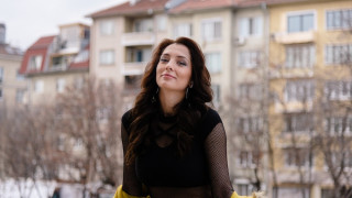 Жената на Венци от „Ъпсурт” не обича дрехите