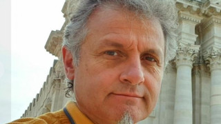 Равносметка на 59: Къци Вапцаров бил „отлежало вино“