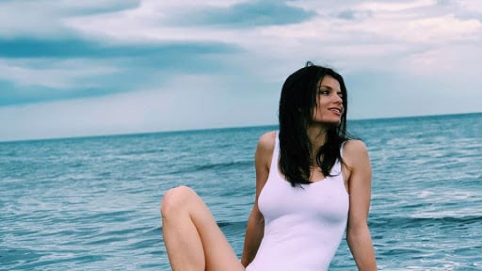 Славена Вътова се подмлади Славена Вътова се подмлади
