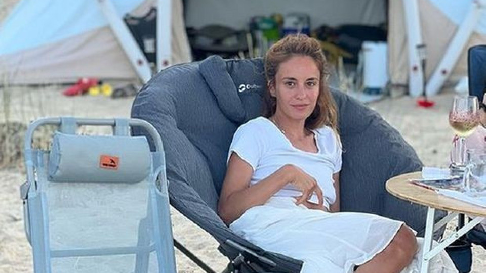 Радина Кърджилова два месеца не се е къпала в баня Радина Кърджилова два месеца не се е къпала в баня