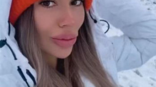 Актуалната булка на Джизъса се изруси