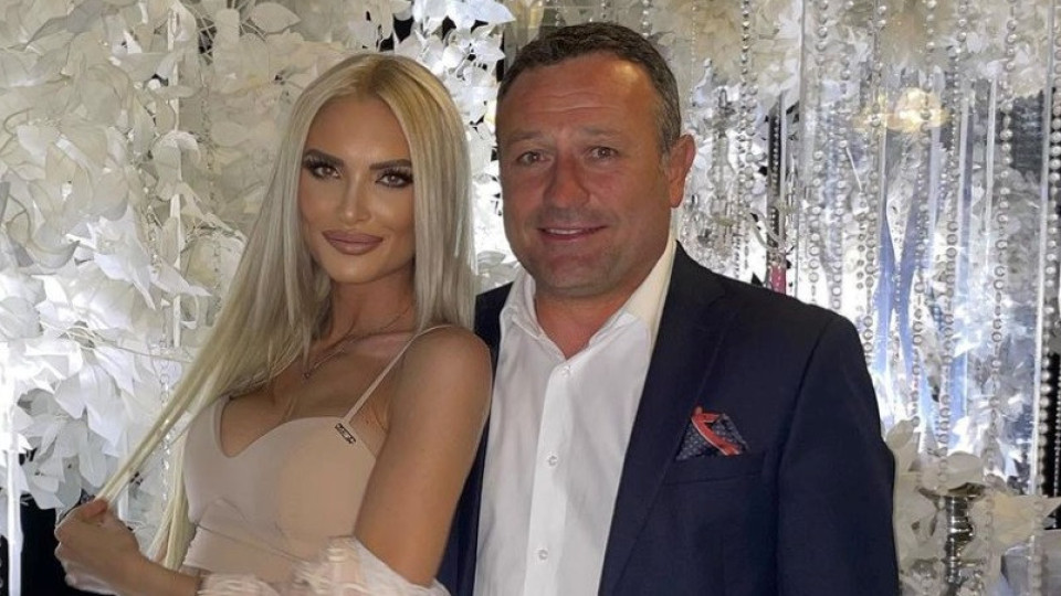 Рачков се шегува с Анита Рачков се шегува с Анита