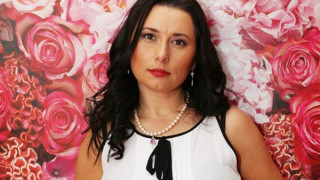 Кобилкина пред „Дейли стар“: Българите са по-добри любовници от американците