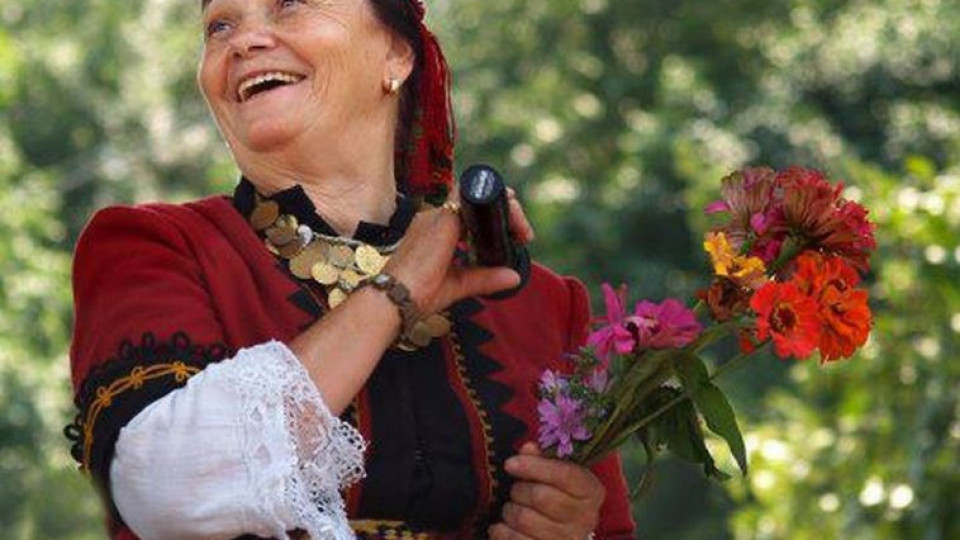 Валя Балканска: Лекувам се с билки заради здравната каса