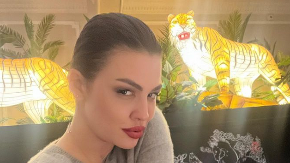Голяма драма: Деси Цонева не може да свикне с новото време Голяма драма: Деси Цонева не може да свикне с новото време