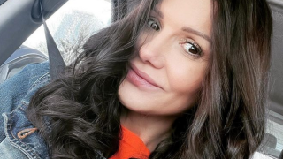 Кали била на крачка от смъртта (Певицата излетяла с кола от мост над река Искър)