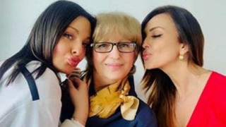 Майката на Глория стана на 70