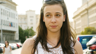 Весела Бабинова иска да се образова