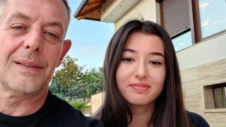Mишо Билалов  изкара Великден  с дъщеря си японка