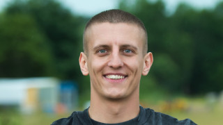 Напразно: Мацки се навъртат около победителя от „Игри на волята“, но той вече е похарчил 100-те бона