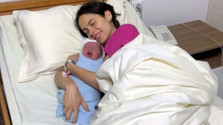 Без имена на бивши: Даяна Ханджиева кръсти бебето по списък с критерии