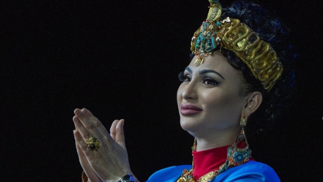 Славеят на българския попфолк Софи Маринова се похвали че тоалетът