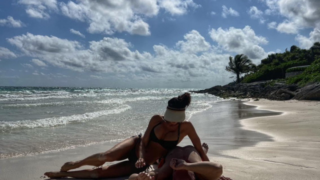 Биляна Йотовкса напуска кадри от необятните плажове на Мексико на