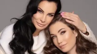По стъпките на мама: Щерката на  Цеци Красимирова  сложи силикон (Горещо ФОТО)