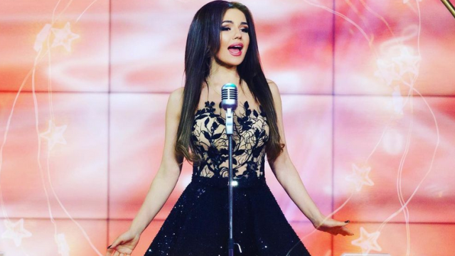 Бившата вокалистка на Ку ку бенд Невена Цонева изплака че е