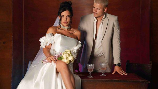 Българската интернет сензация Ивка Бейбе Ива Иванова отново изненада своите