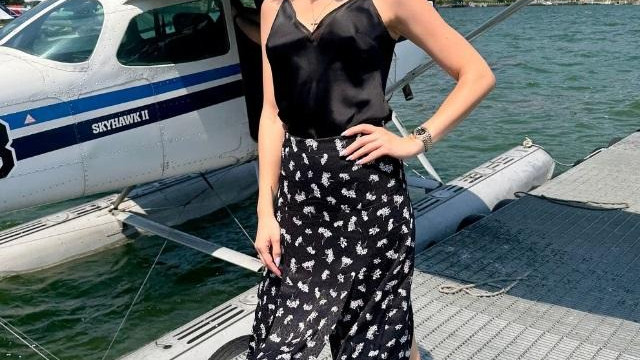 Русокосата психоложка Лилия Стефанова която нашумя като терапевт на футболния