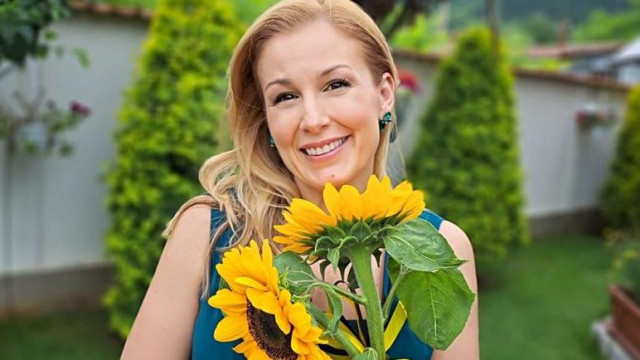 Сладурска майка е Николета Маданска пише България Днес Журналистиката пусна снимки