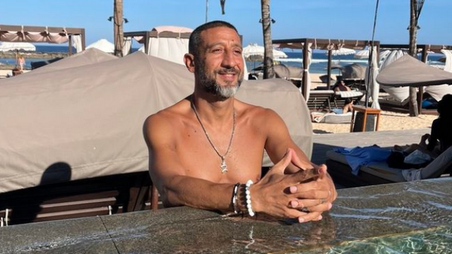 Преди броени дни 42 годишният фолк певец Илиян се сбогува с