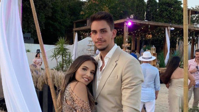 Дъщерята на Брендо – Лара се е превърнала от малко