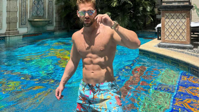 Модният инфлуенсър Pitt Andreychev и неговият мениджър Георги Георгиев –