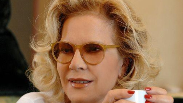 Родената в България и израснала в Клиши су Боа Франция Силви Вартан