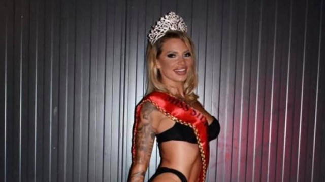 Една от носителките на титлата Мис Силикон Екатерина Маринова е