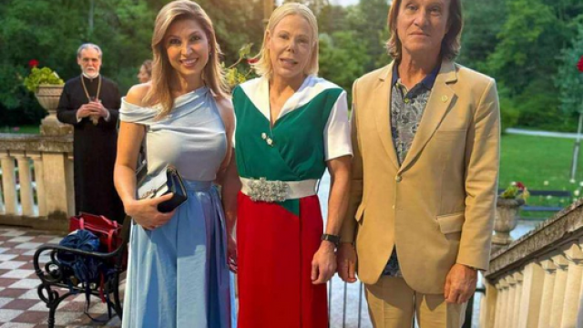 Цар Симеон II е наградил съпруга на дъщеря си княгиня