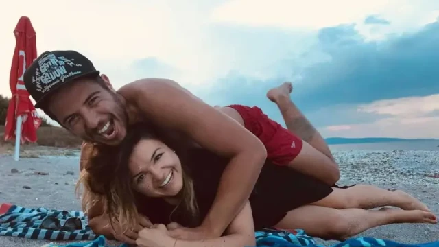 Петя Дикова ще отглежда двете си момчета в просторна къща