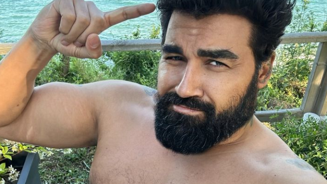 Азис май е сразил Гласът на България с финансови претенции