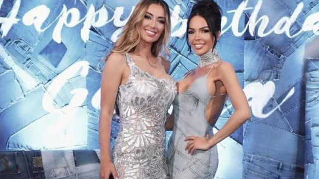 Галена пак пя в дует в зала Арена 888 Тя