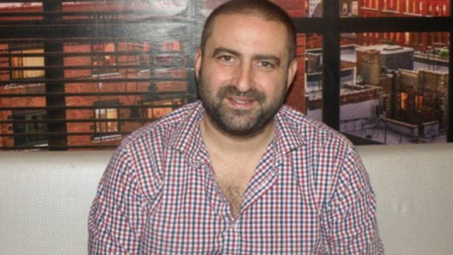 Рапърът Енчев от популярния дует Румънеца и Енчев прави греяно