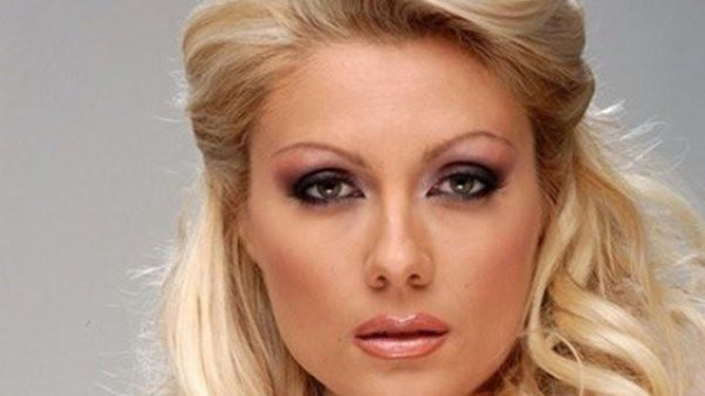 Венета Райкова работи усърдно през изминалата година Тя издаде най новата