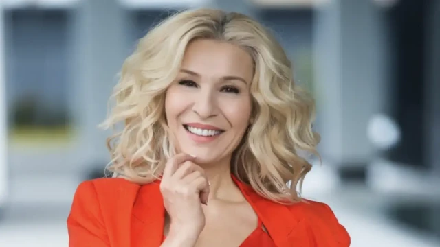 Това сподели самата тя Още през май водещата на На