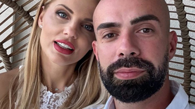 Бояна по известна като съпругата на покойния Стефан Шарлопов повдигна завесата