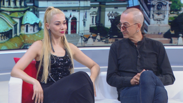 Един от най обичаните български дуети Дони и Нети пяха на