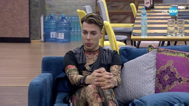 Валентин Кулагин пропищя тези дни че негов известен колега му