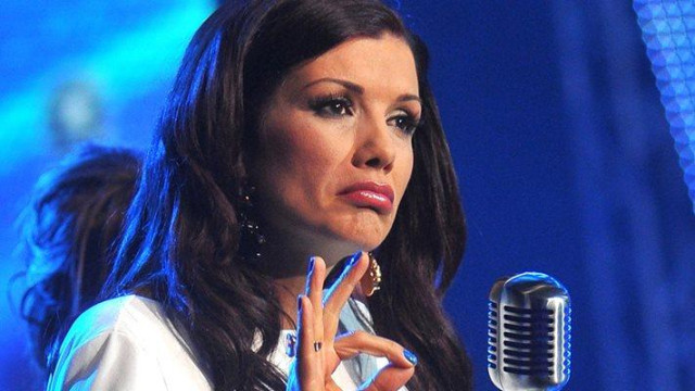 Кали разкри тайната на перфектната си форма Певицата тренира дори в