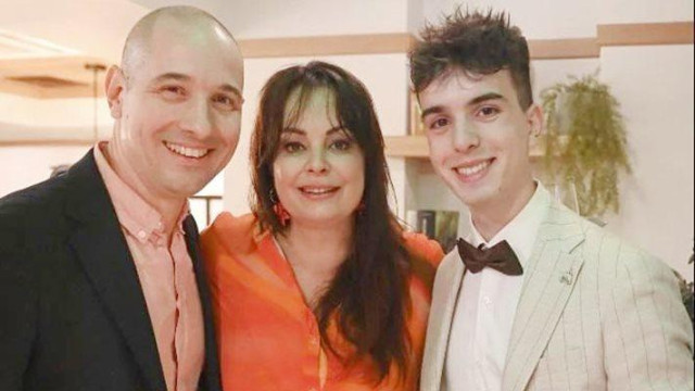 Момчил синът на известната телевизионна водеща Мариана Векилска направи