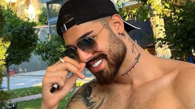 Попфолк певецът Емрах се изфука в социалните мрежи с нова