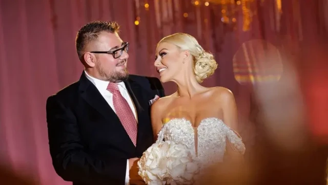 През ден получавам снимки и информация неща с които ме