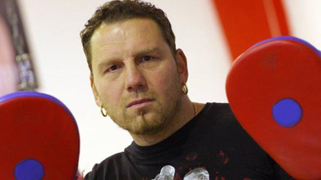 Боксьорът пометен на зебра закараха го с с черепно мозъчна травма