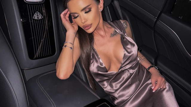 Мария отново е брюнетка след кратка анкета която звездата направи