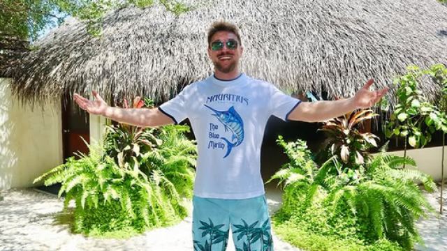 Миро отпразнува 49 а годишнина на Малдивите миналия понеделник За своя