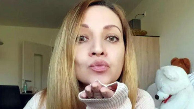 Последвал съм я случайно чудно съм се наредил Какво да