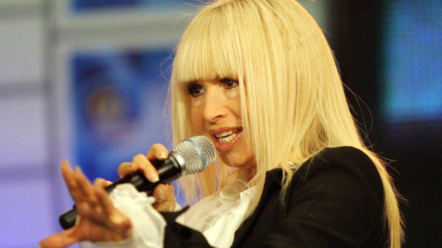 Примата на естрадата Лили Иванова успешно разпродаде концерта си в