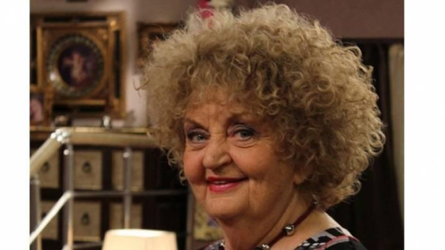 Тя не беше просто актриса Тя беше вихър от смях