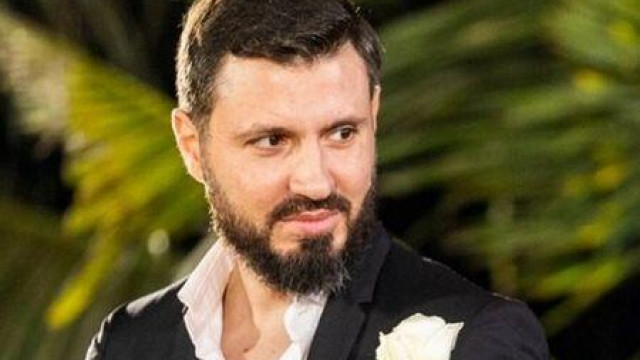 Проблеми с лъскавото си возило има най одумваният ерген Мартин Елвиса