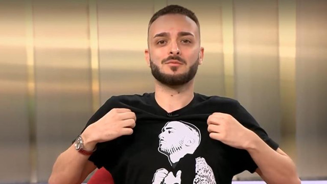 Криско изненада ученици събрали дарения за фондацията му за изграждане